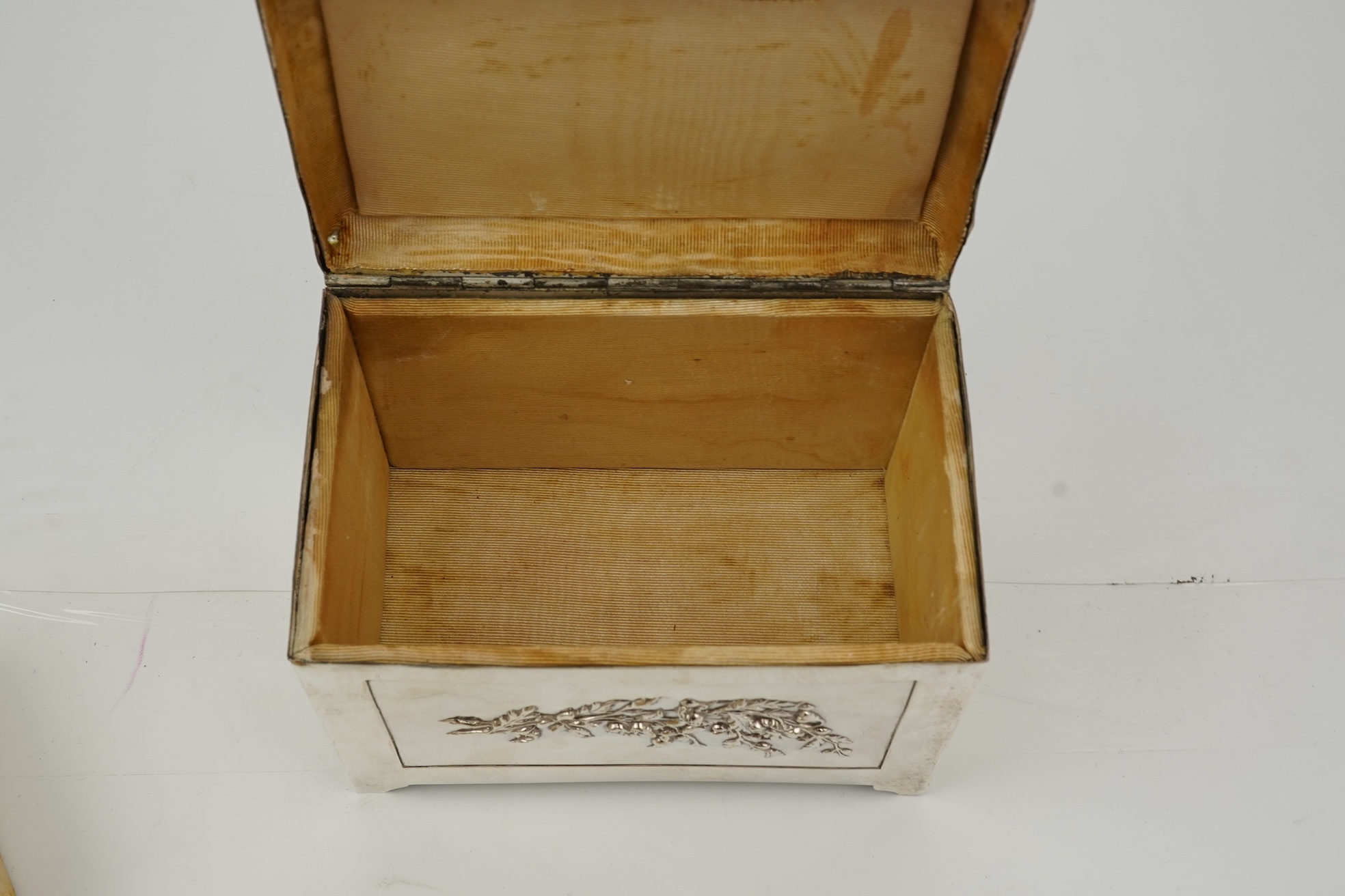 An Edwardian silver mounted jewellery casket, by William Neale & Son Ltd